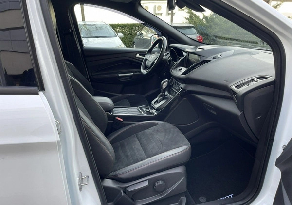 Ford Kuga cena 65900 przebieg: 213000, rok produkcji 2019 z Pilzno małe 631